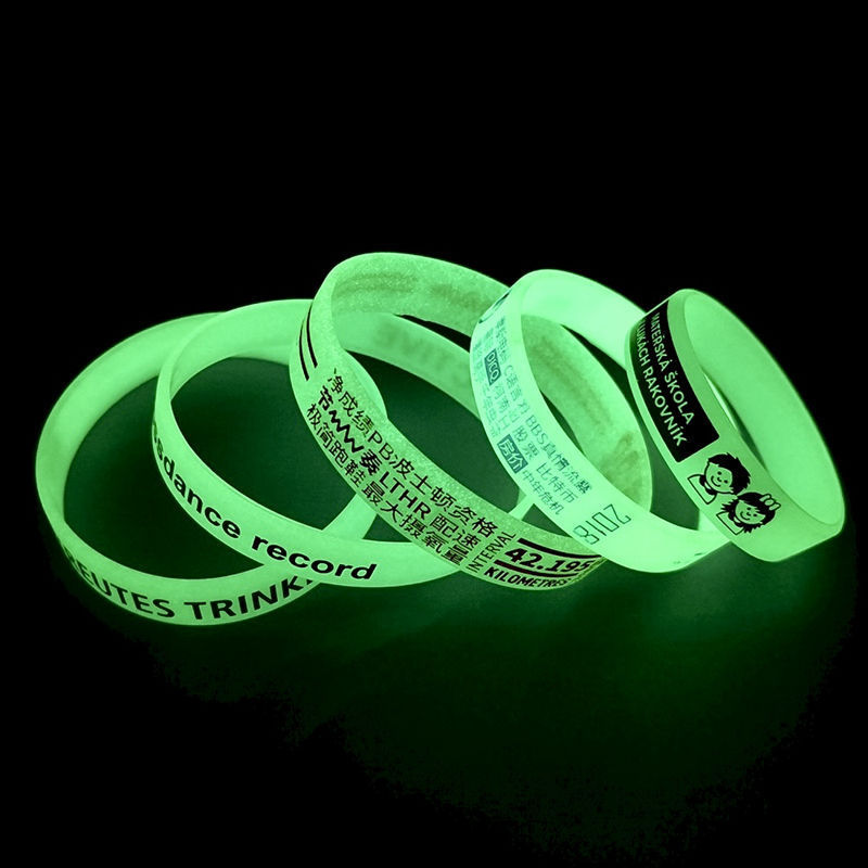 Custom Logo Color Size Glow In Dark Silicone Glowing Bracelet Custom luminous silicone wristband