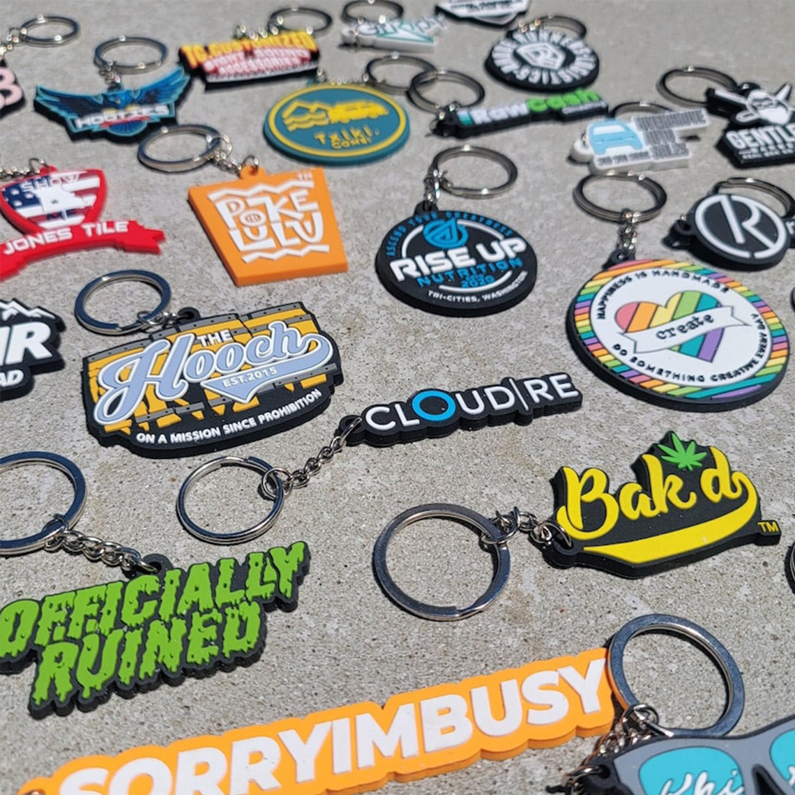 Custom Logo Promotional Soft PVC Rubber Key Ring Key Chain Personalized Keychain Silicone Keyring Key Chains