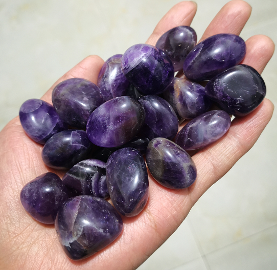 Wholesale High Quality  Natural Bulk Stone Colourful Crystals  Natural Tumbled Stones Polished Crystal Crystal Tumbles