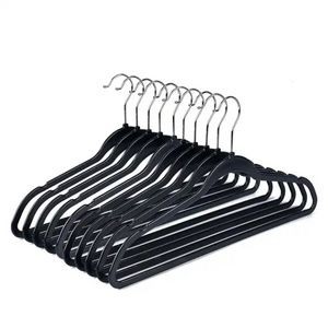 Safety durable plastic clothes hangers heavy duty high quality ultra thin plastic hangers