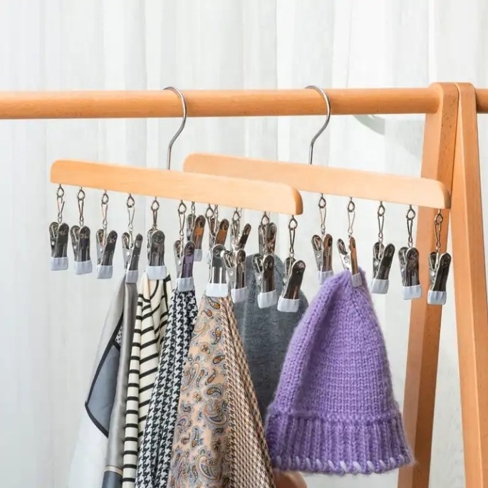 Multifunction modern hat sock hanger organizer space saving natural wood pant and skirt 10 clip hanger for closet