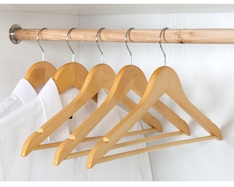 Hot sale cabide de madeira hard wooden clothing hangers for shops wardrobe