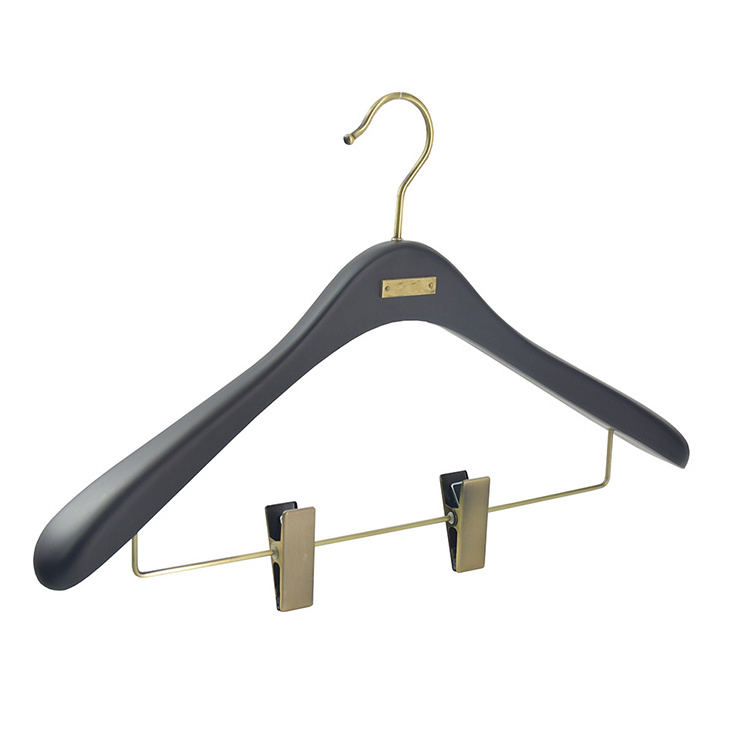 Custom Logo Luxury Black Hanger Brand Wood Coat Clothes Hanger for Men