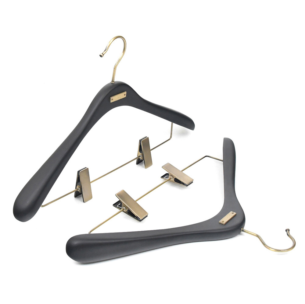 Custom Logo Luxury Black Hanger Brand Wood Coat Clothes Hanger for Men