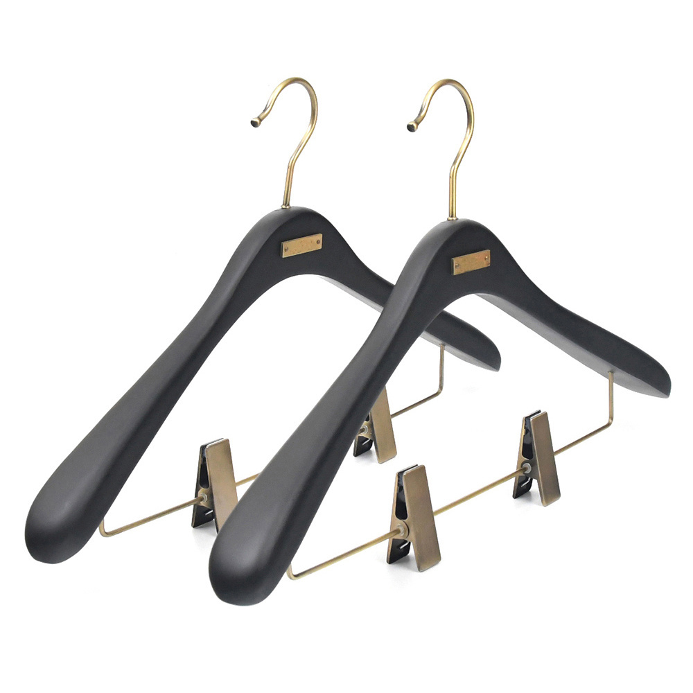 Custom Logo Luxury Black Hanger Brand Wood Coat Clothes Hanger for Men