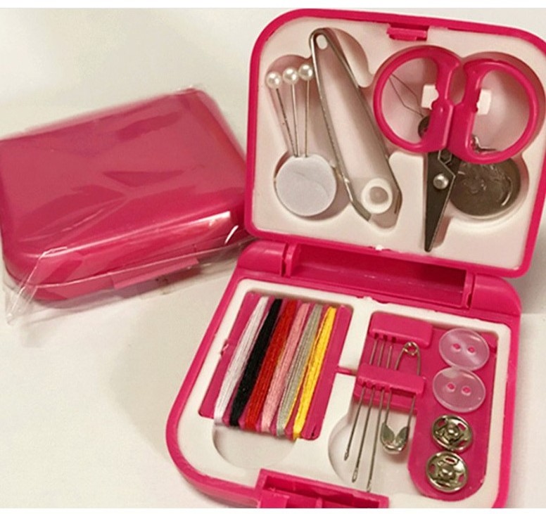 hot sale portable mini  cheap travel  sewing kit box