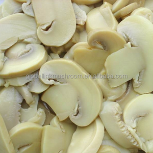 Cooked canned mushroom in brine PNS whole slice