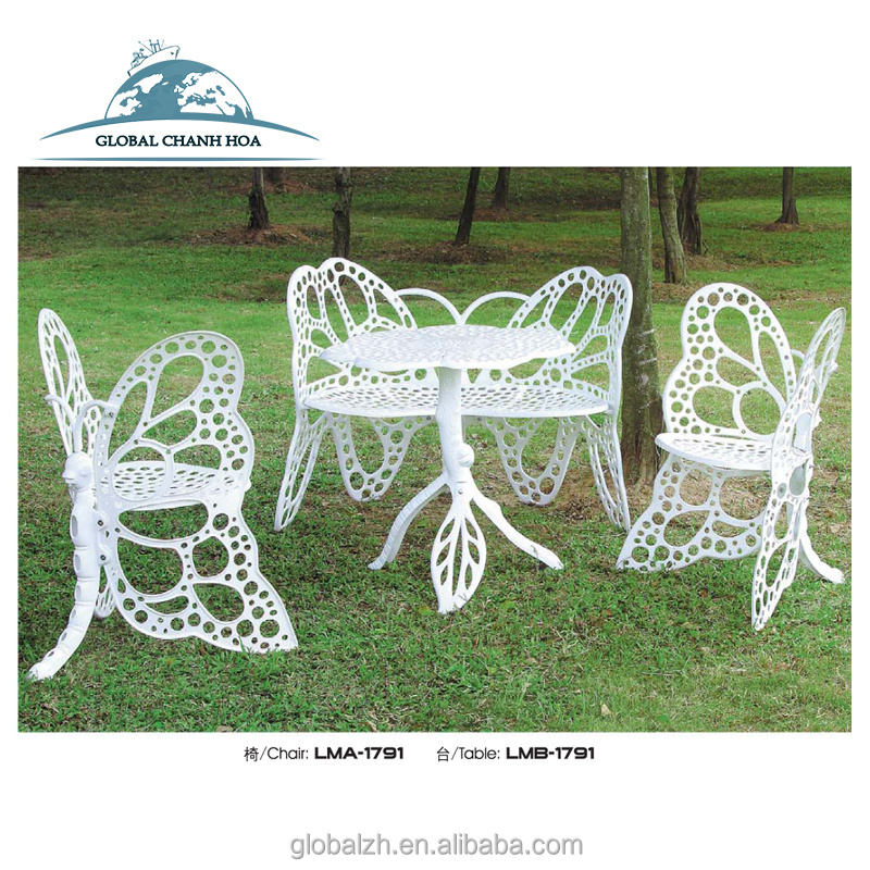 Classic Design Butterfly Cast Iron Garden Table Chair Sets Bench