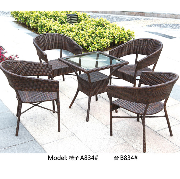 Cheap Garden Patio Used Synthetic Rattan Woven Outdoor Dining Table Set Wicker Restaurant Furniture Miami