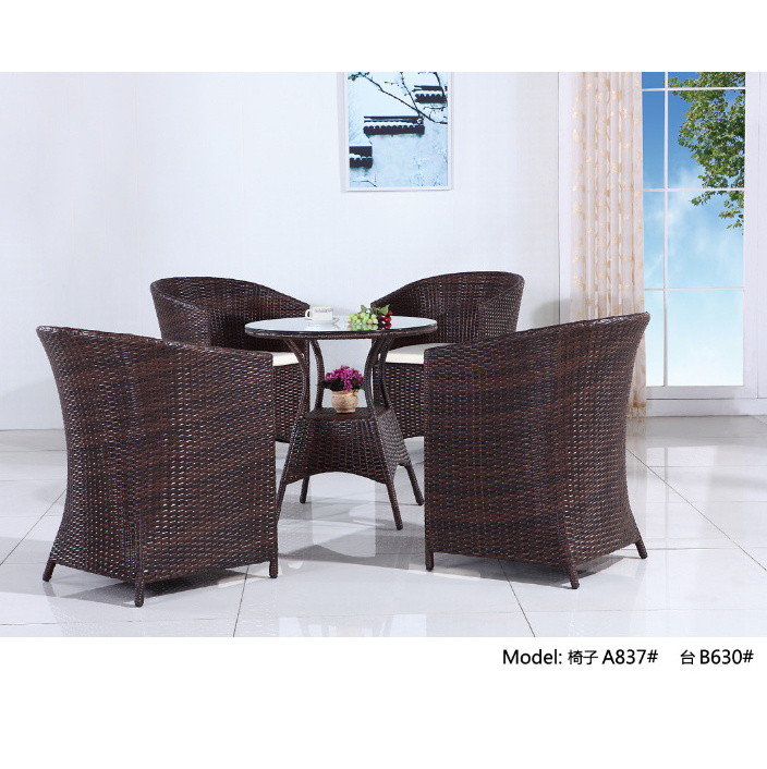 Cheap Garden Patio Used Synthetic Rattan Woven Outdoor Dining Table Set Wicker Restaurant Furniture Miami