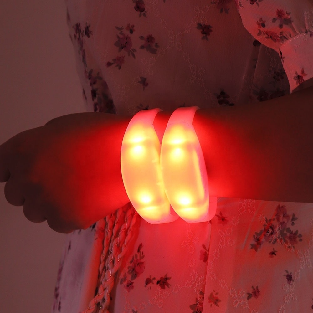 Luminous Silicone Glowing DMX Promotional Gift Wireless Wristband Interactive Events Light Up Customized Led Bracelets