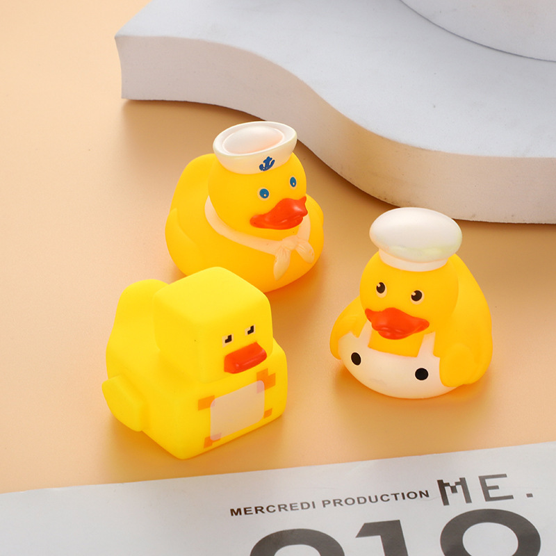 Creative Halloween Shape Knead Called Vocal Yellow Duck Splash Floating Toy For Baby Bath