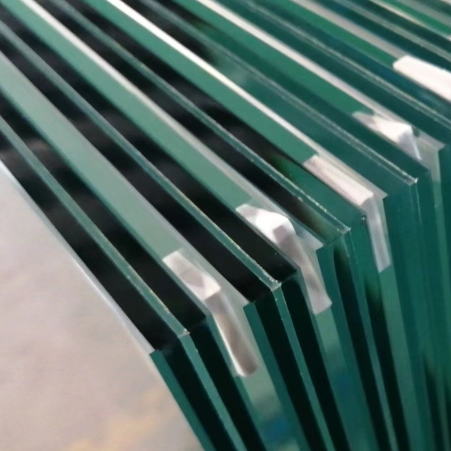 Competitive price Tempered Laminated Glass CE Certificated Safety Toughened Clear PVB SGP Laminated bulletproof Glass Suppliers