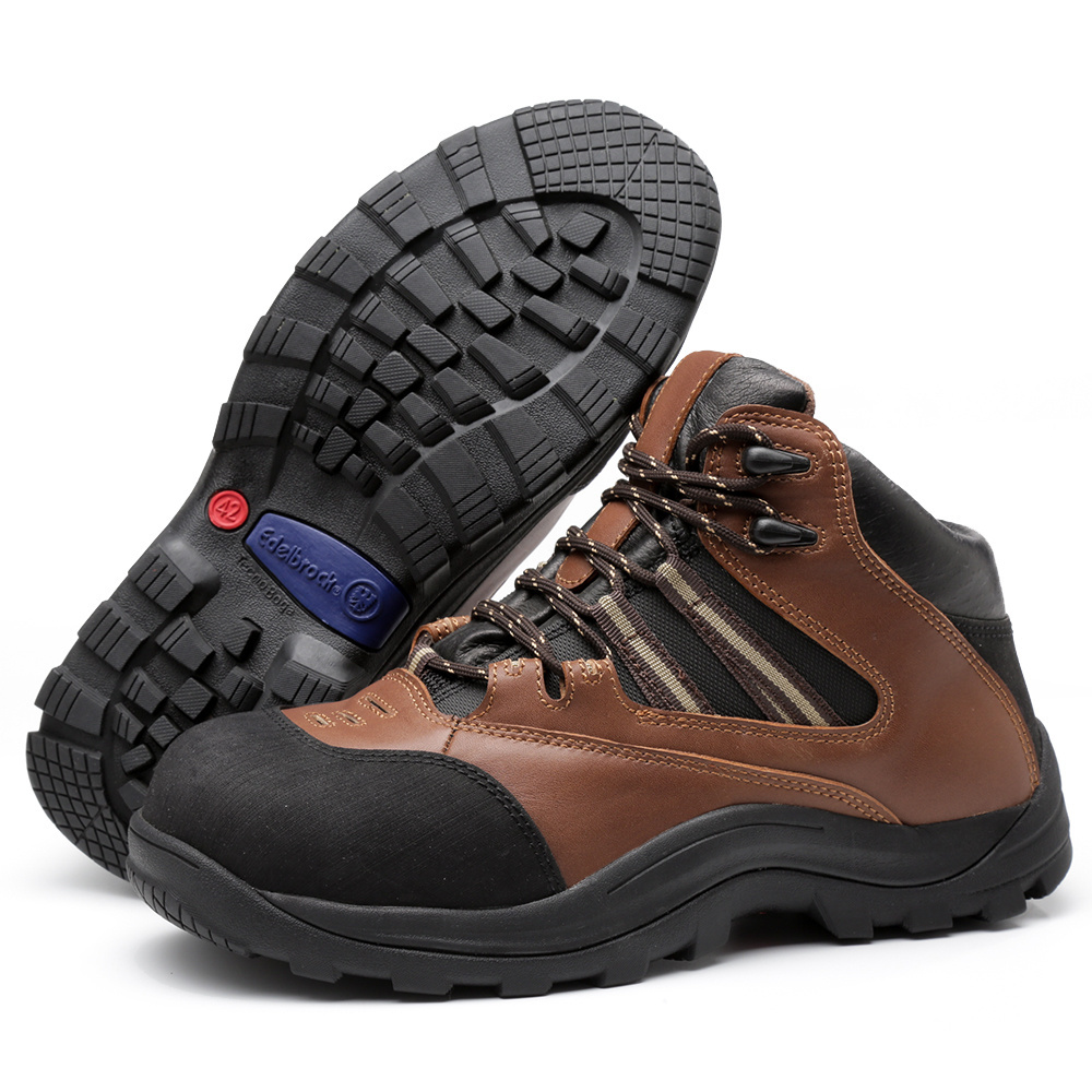 Unisex Cold Weather Safety Work Boots: Tough Enough for Winter's Harshest Conditions