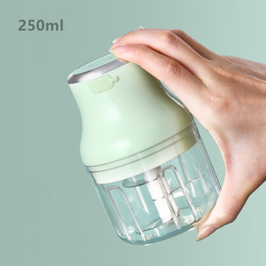 Mincer Mini Rechargeable Multifunctional Food Processor, Mini Portable Kitchen Garlic Chopper, USB Vegetable Grinder