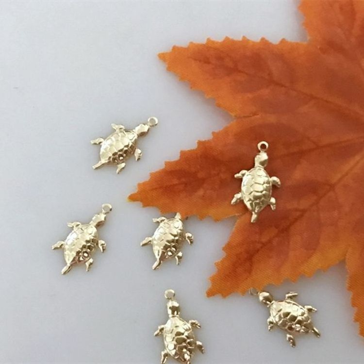 GP Hot Sale Fashion Gold Filled Turtle animal Necklace Charm for Jewelry Women DIY Party Wedding Use