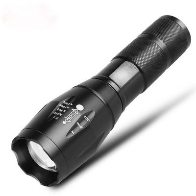 Outdoor Hand LED Flash Torch Light Outdoor 1200 Lumens XML T6 Waterproof LED Zoomable Self Defensive Camping Tactical Flashlight