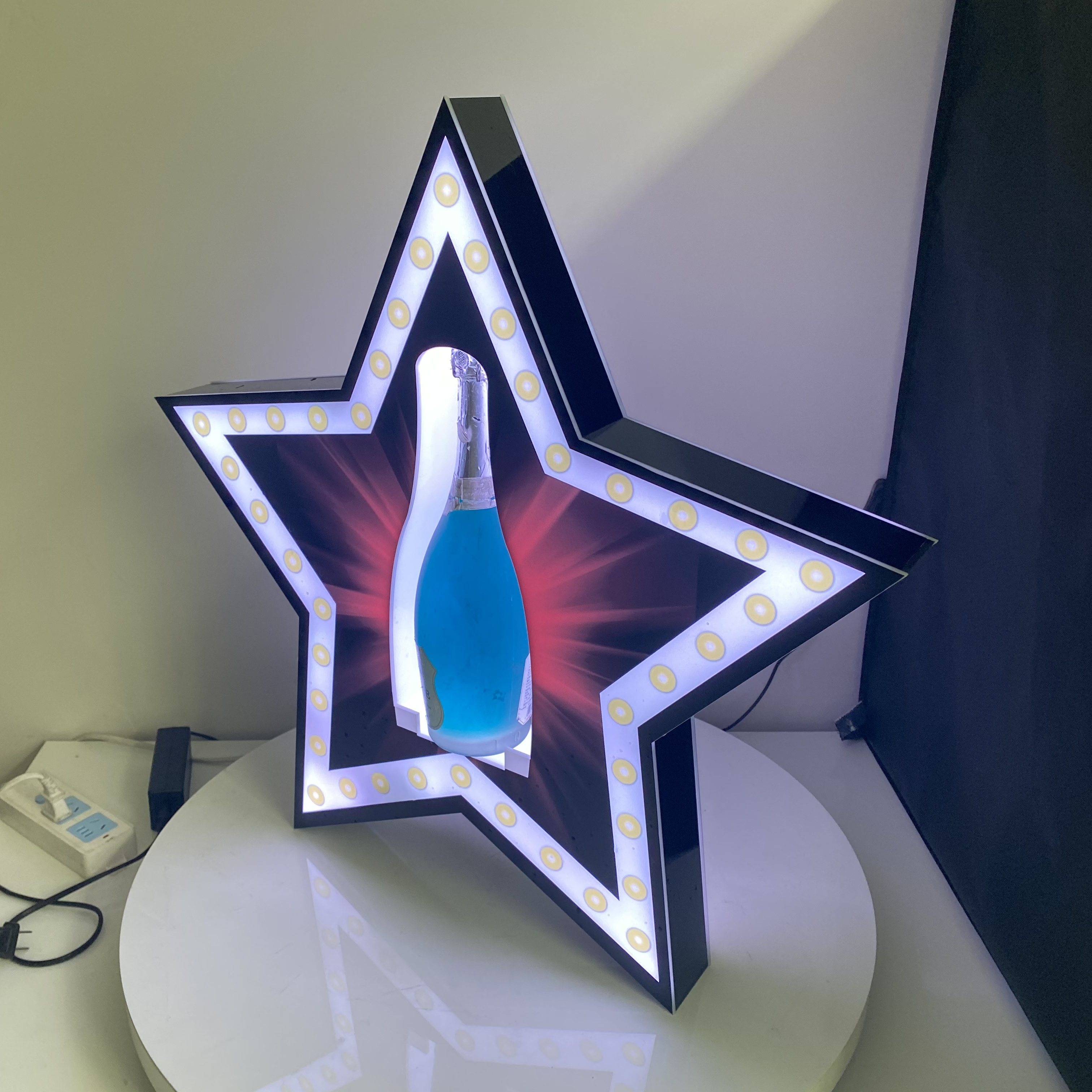 led illuminated colorful star champagne bottle presenter wine glorifier vodka stand tequila vip bottle service for nightclub