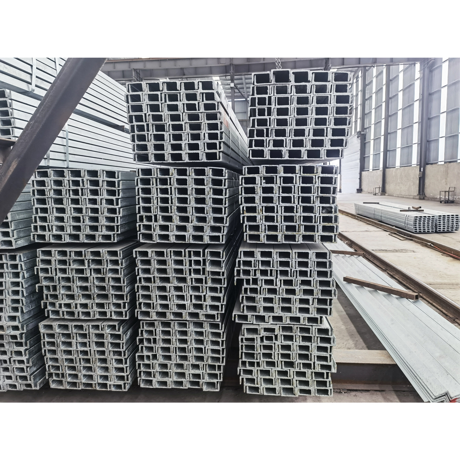 H Shape Steel Structure Column Beam Steel H-beam Price/structural Steel H Beam /H Iron Beam