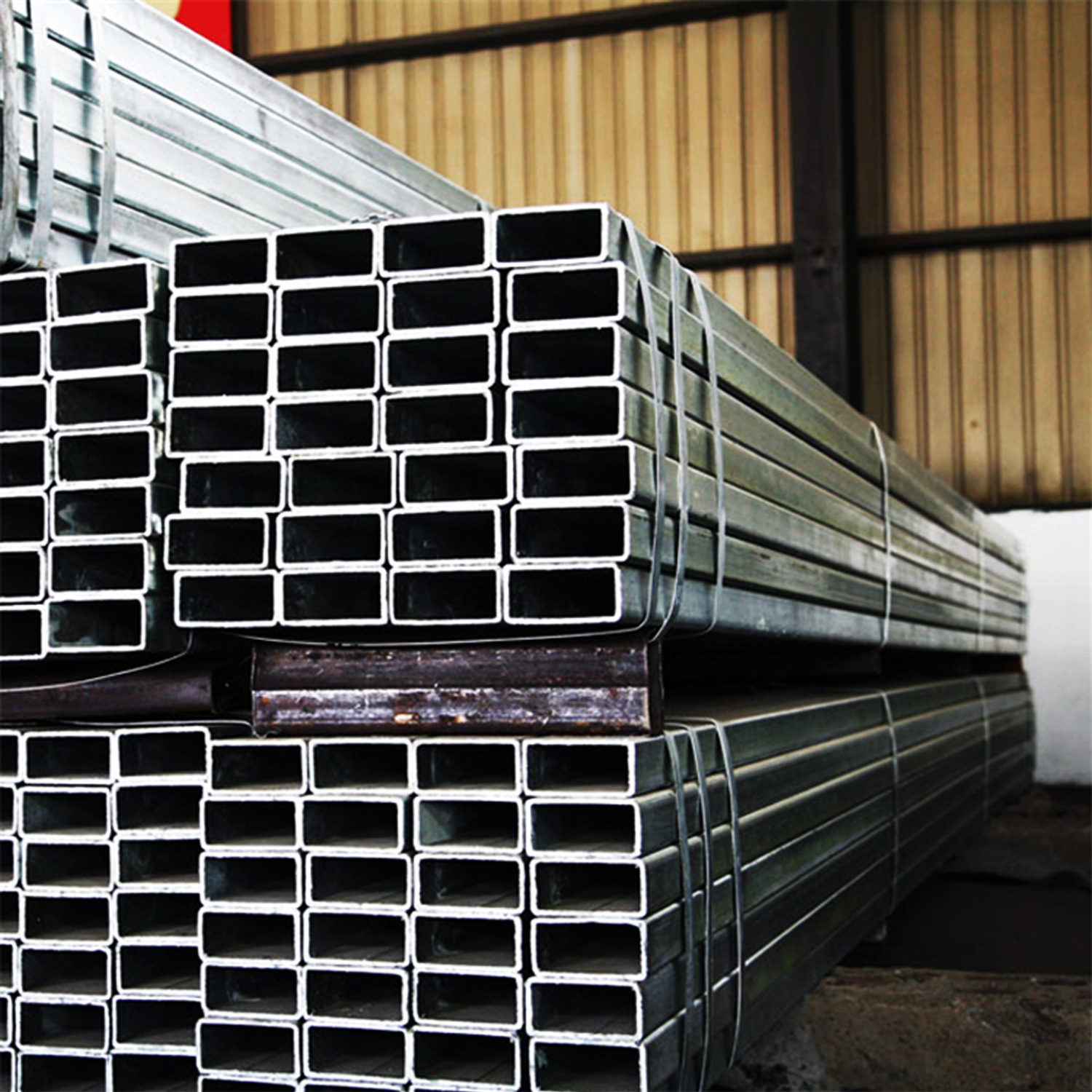 Precision Welding Carbon Black Steel Square Pipe Japanese Tube4 Inch Seamless Steel Pipe