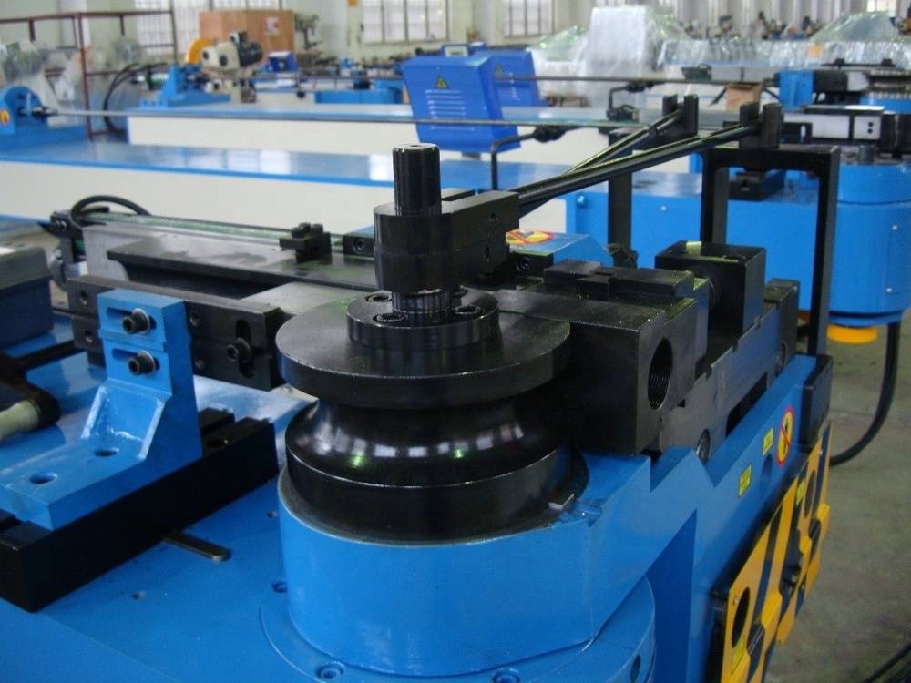 High Accuracy Hydraulic NC tube bending machine model GM-SB-76NCB