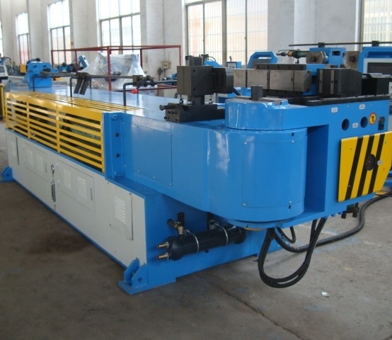 High Quality Electric Folding or Curving Bender, 3D CNC and Hydraulic Automatic Pipe Tube Bending Machine Used for All Kinds of