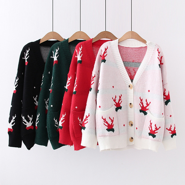 2023 Ladies Christmas Pattern Clothing High Quality Long Sleeve Button Pocket Fashion Women Knitted Cardigan