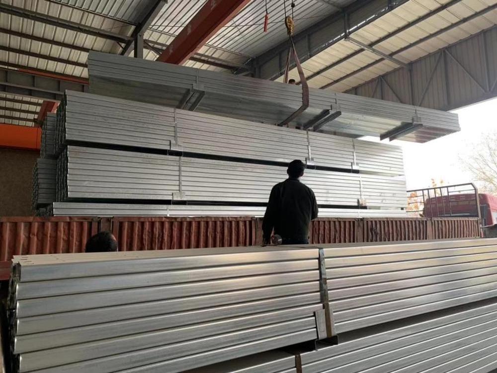 Factory Supply C Lipped Channel C Purlin Steel Structure Slotted C Channel Sizes