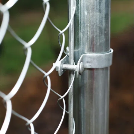 Hot Dipped Galvanized Cyclone Wire Mesh 8 ft Chain Link Fence Roll