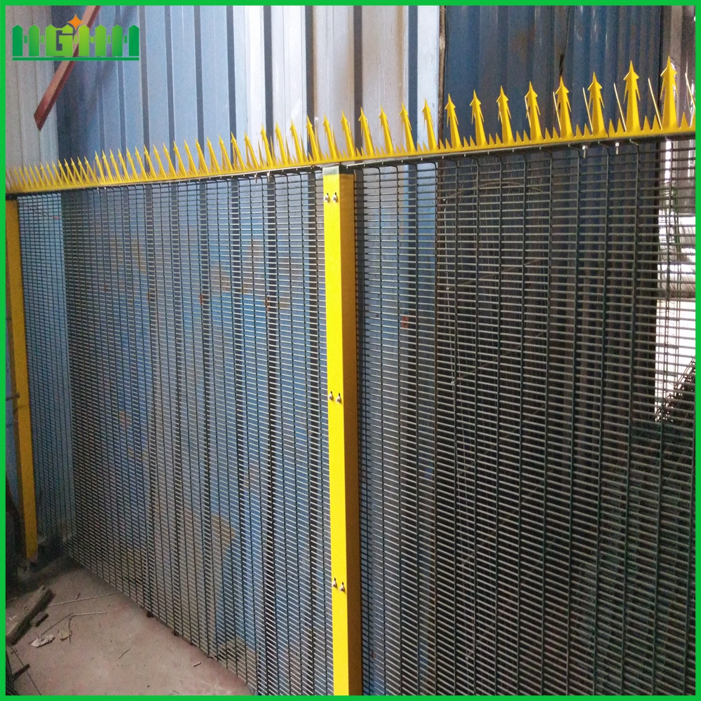 Factory Customized 358 Mesh Clear Vu Fencing Perimeter Security Fence Pool Fencing with Spikes