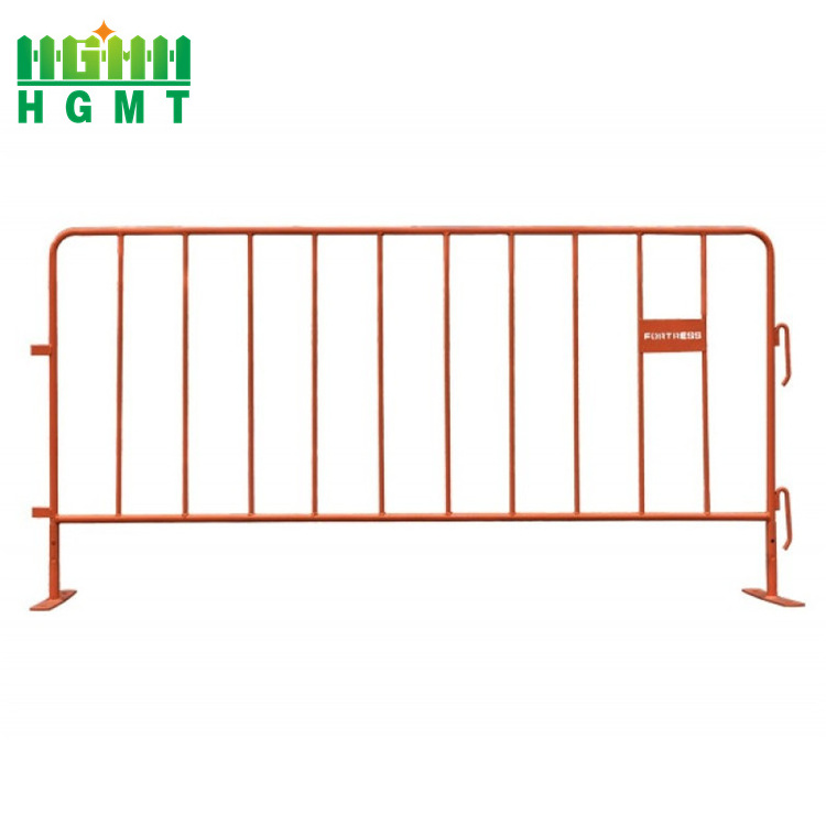 Hot sale road safety metal pedestrian used crowd control barrier for sale