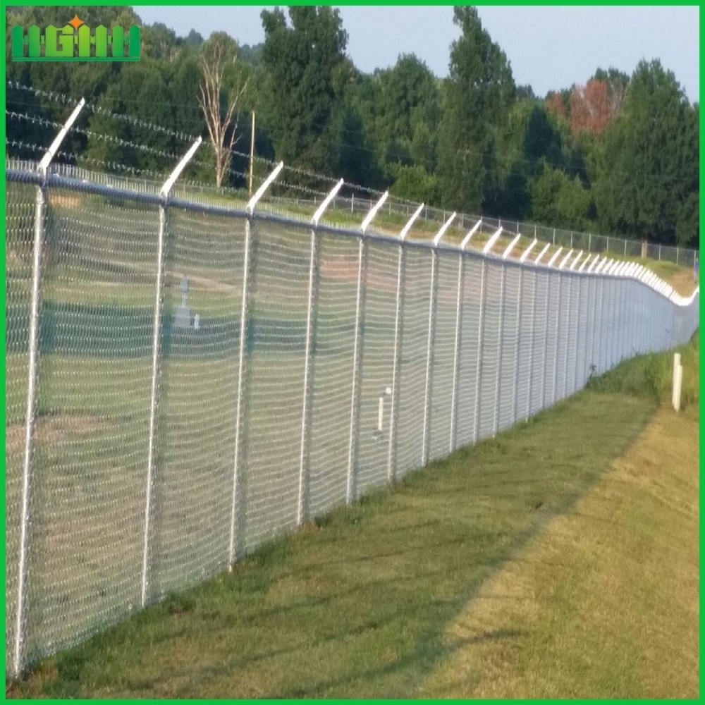 Customized 8ft Galvanized Diamond Iron Wire Mesh Modern Steel Chain Link Fence for Security Prison