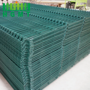 Classic Design Steel Wire Mesh Fence Easily Assembled Highway Fence Factory Supply Welded Wire Mesh Fence