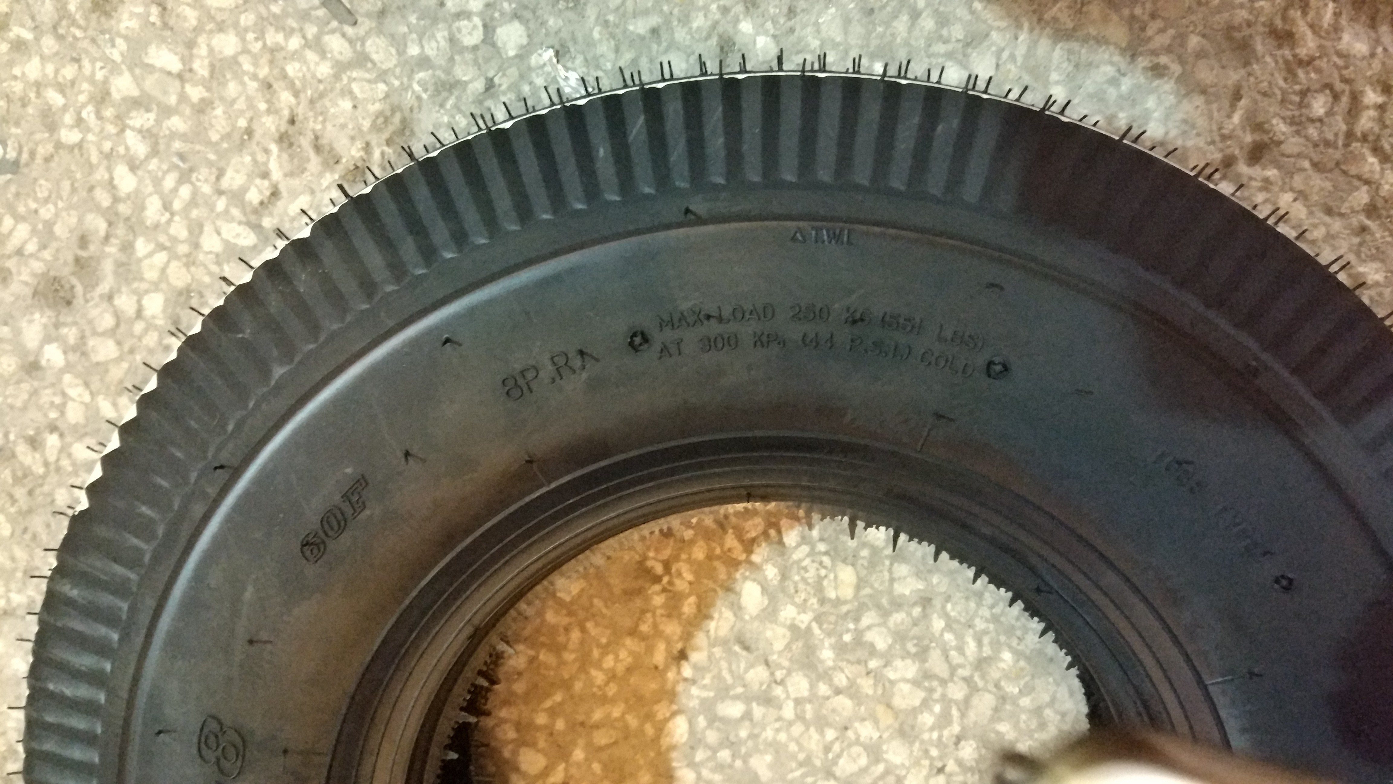 mrf tyres motorcycle  100/90/17 tyre motorcycle tyre 100/90-17 2.75 18