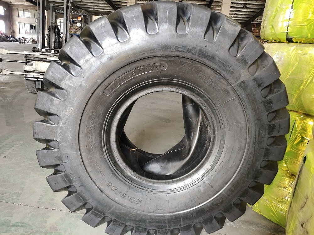 Chinese Factory Quality Radial Tyres Solid TIRE 26.5-25 OTR Tire