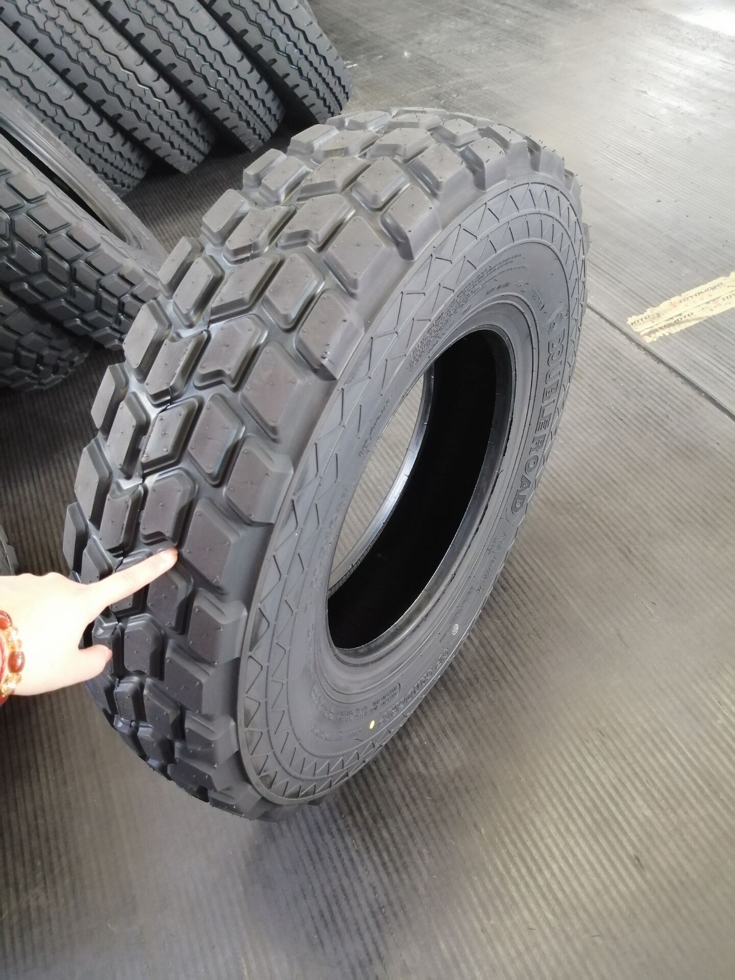 SUV pickup Desert sand tires 750 16 7.50r16 7.50r16 8pr sand tyre