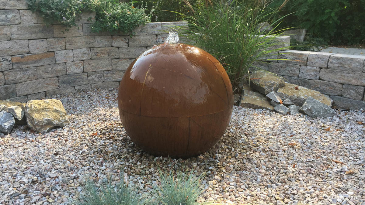 Favorite corten steel round water table garden water feature