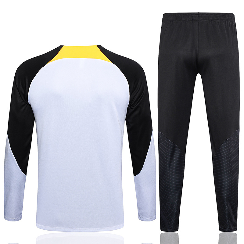 High Quality 100% Polyester Wholesale Outdoor European Team Soccer Men Kids Tracksuits