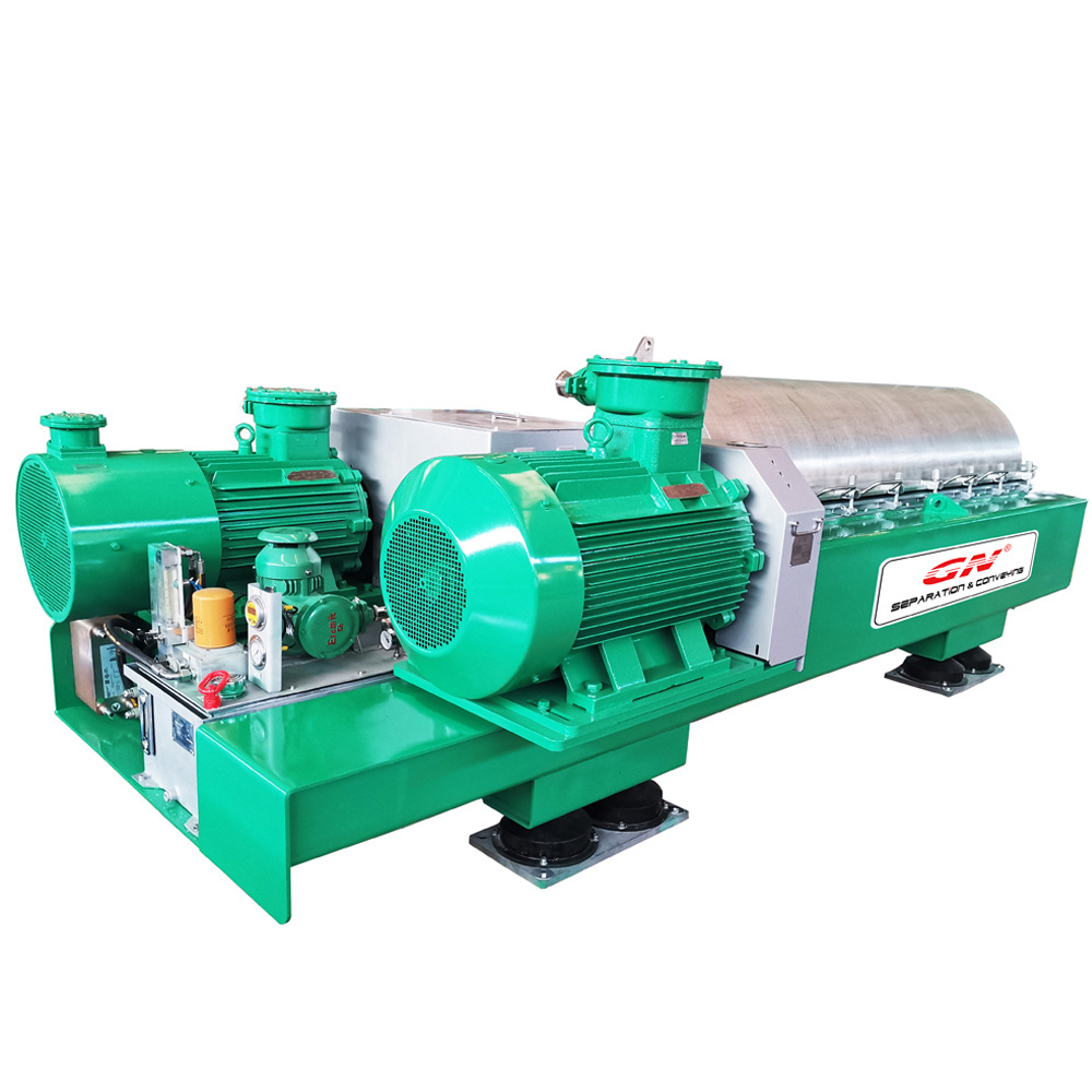 Continuous Horizontal Decanter Centrifuge For Sludge With Screw Discharging