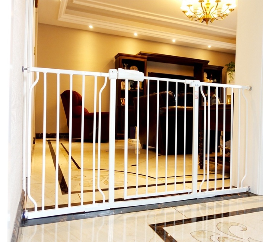 Metal Child Baby Safety Gate Pet Dog Cat Door No Drilling Extra Wide Indoor Safety Gate for Stairs & Doorways