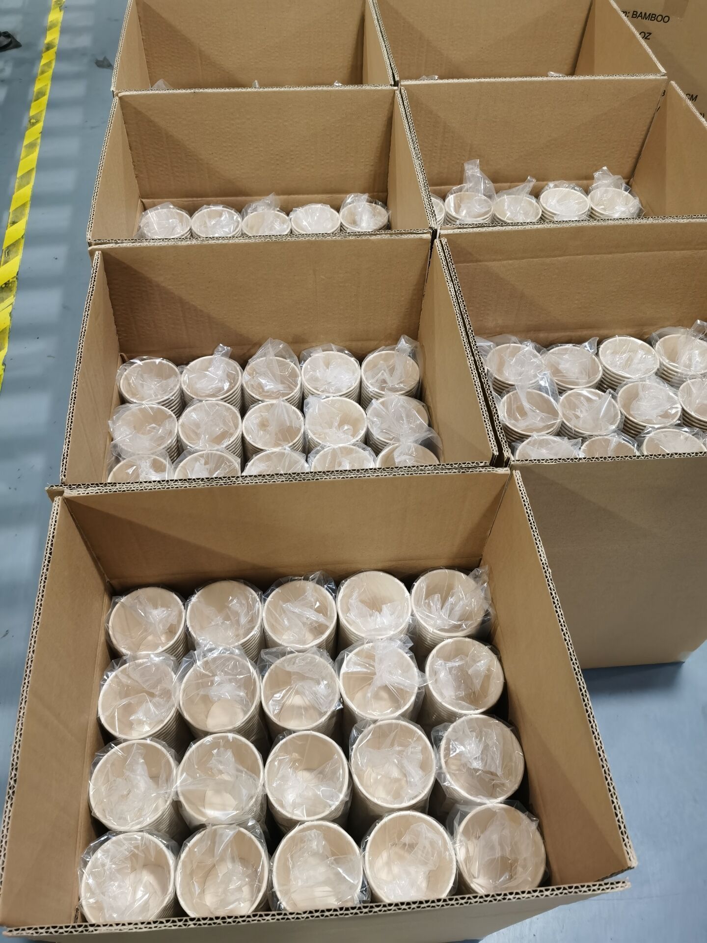 Wholesale 8 12 6 oz disposable eco-friendly biodegradable paper cups Black coffee  paper cups custom coffee paper cups with lids