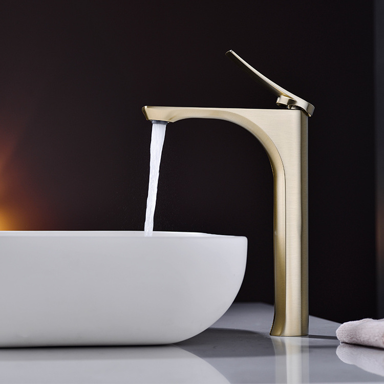 Cold Hot Brushed Gold Bath Taps and Faucets Single Handle Brass Bathroom Sink Faucet