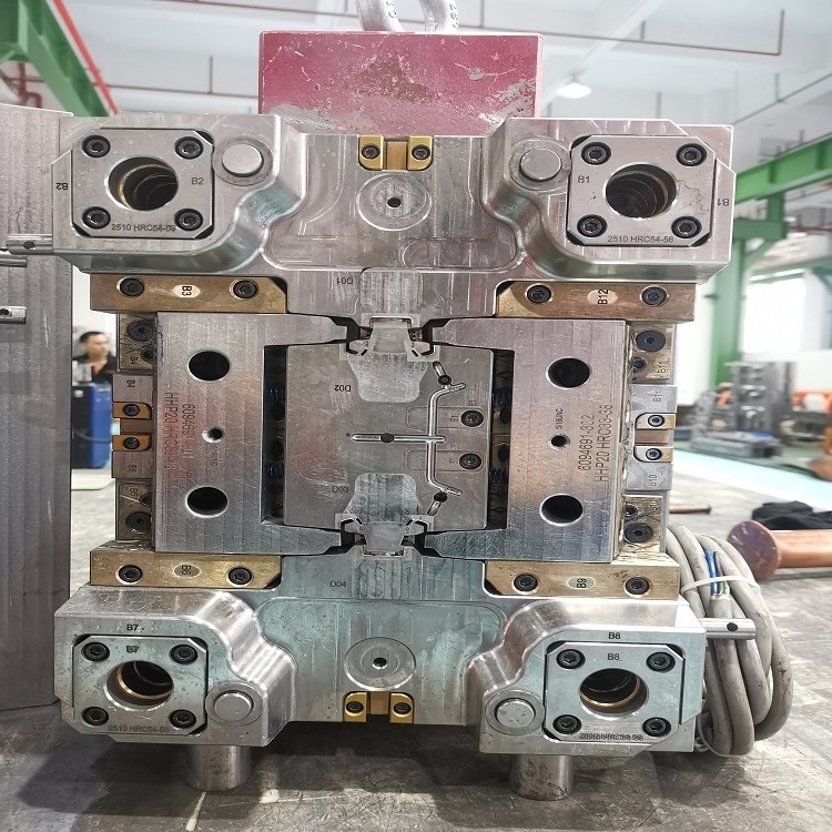 Plastic Custom Transparent Part Mould  Manufacturing Injection Mold