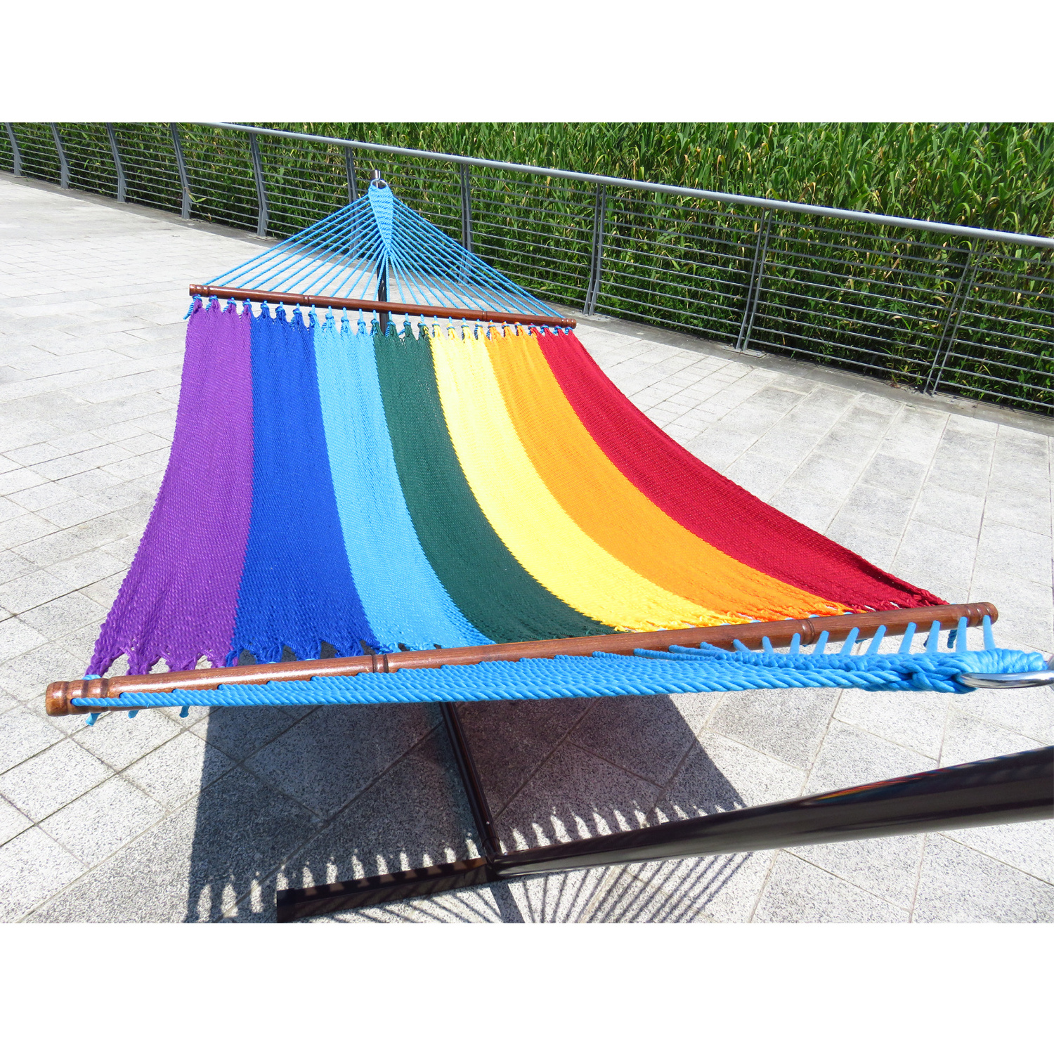 Patio Free Standing Hammock Bed Outdoor Portable Double Swing Hammock With Stand and Wooden Spreader Bar For Camping