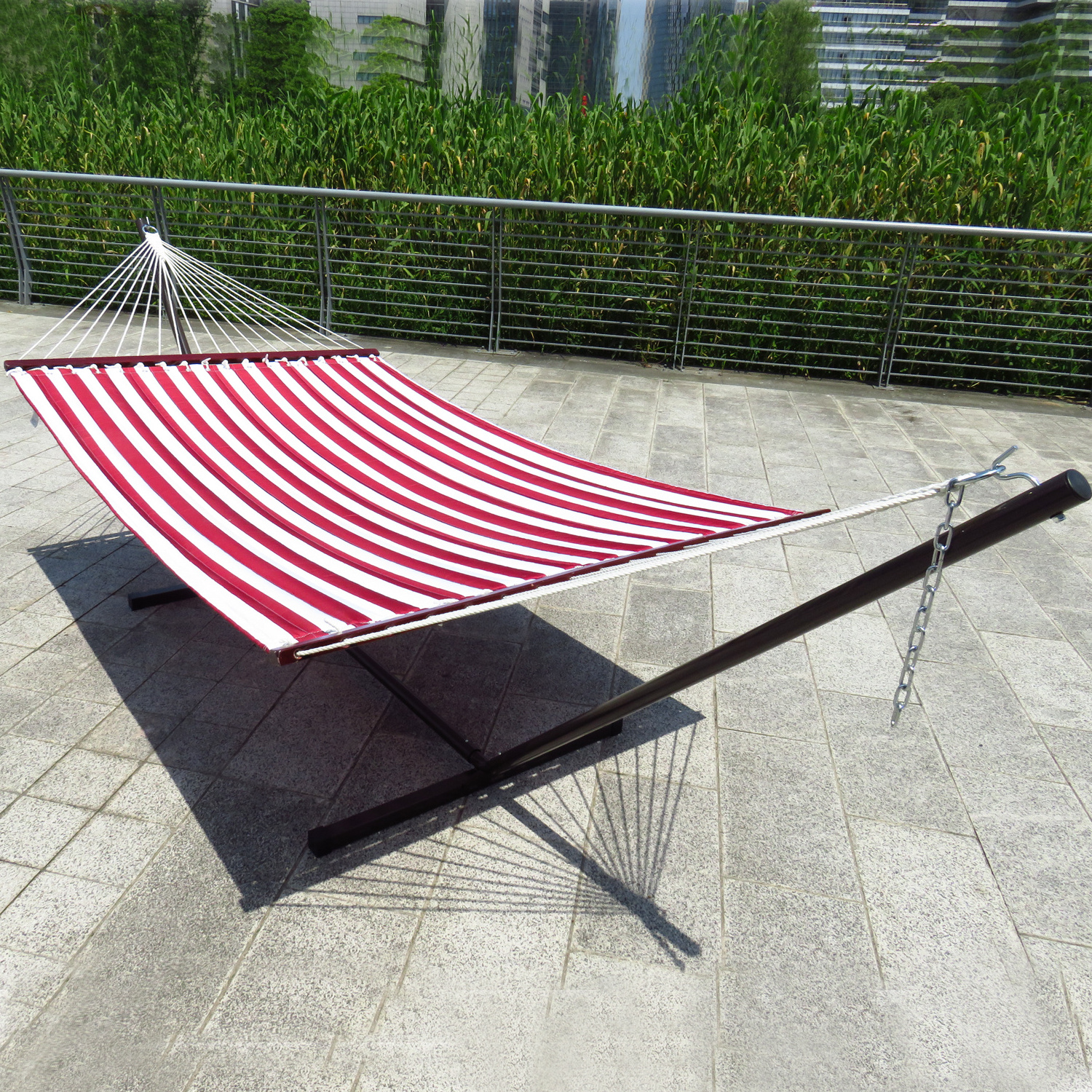 High Quality Double Hammock Quilted Fabric Swing Bed With Wooden Spreader Bar Outdoor Folding Canvas Swing Stand Hammock Bed