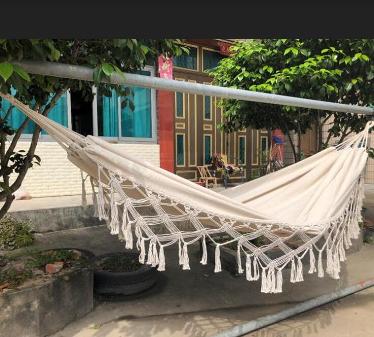 Wholesale Cheap Custom Linen Cotton Camping Outdoor Hammock with Macrame Beach Swing Hammock Bed Indoor Hammock Chair Swing