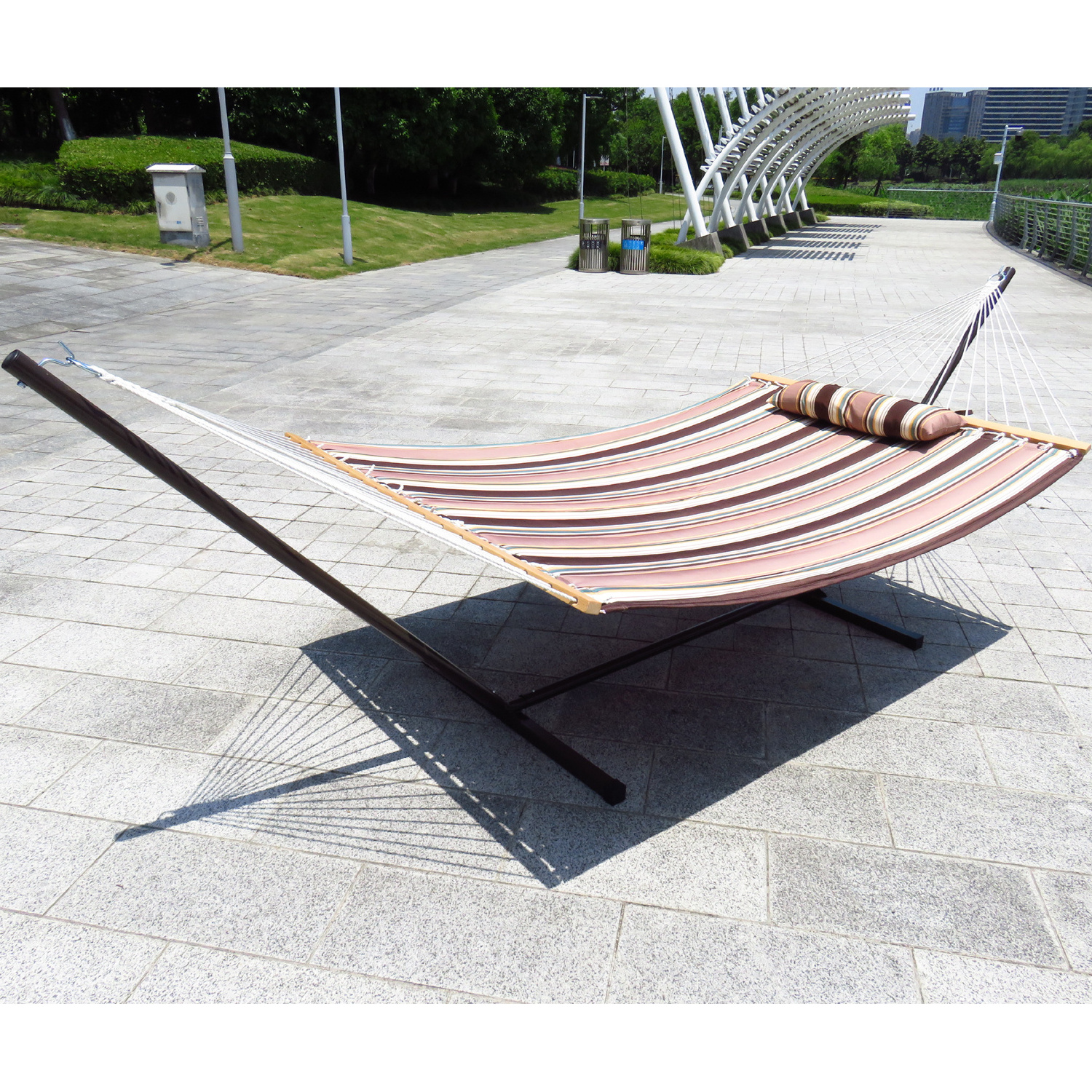 GSD Outdoor Travel Canvas Two Person Free Standing Hammock Bed with Spreader Bar and Pillow Adjustable Camping Swing Hammock Bed