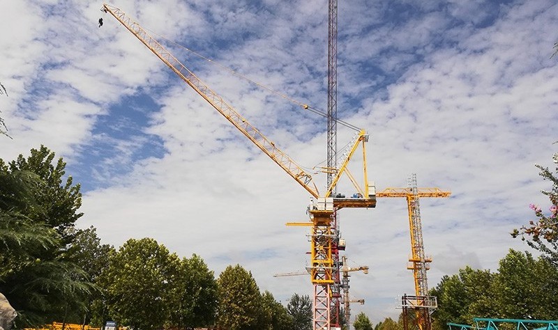 selling a tower crane 10t 12t used MC310 K12