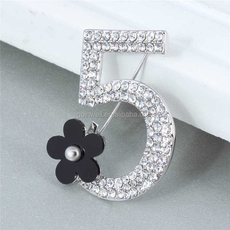 N 5 charm Letter diamond brooch pin, number 5 alloy brooch