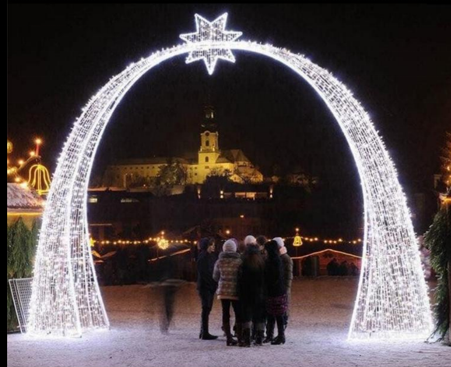 large outdoor lighted heart shaped sculpture used commercial christmas arch decorations walk through heart shaped motif light